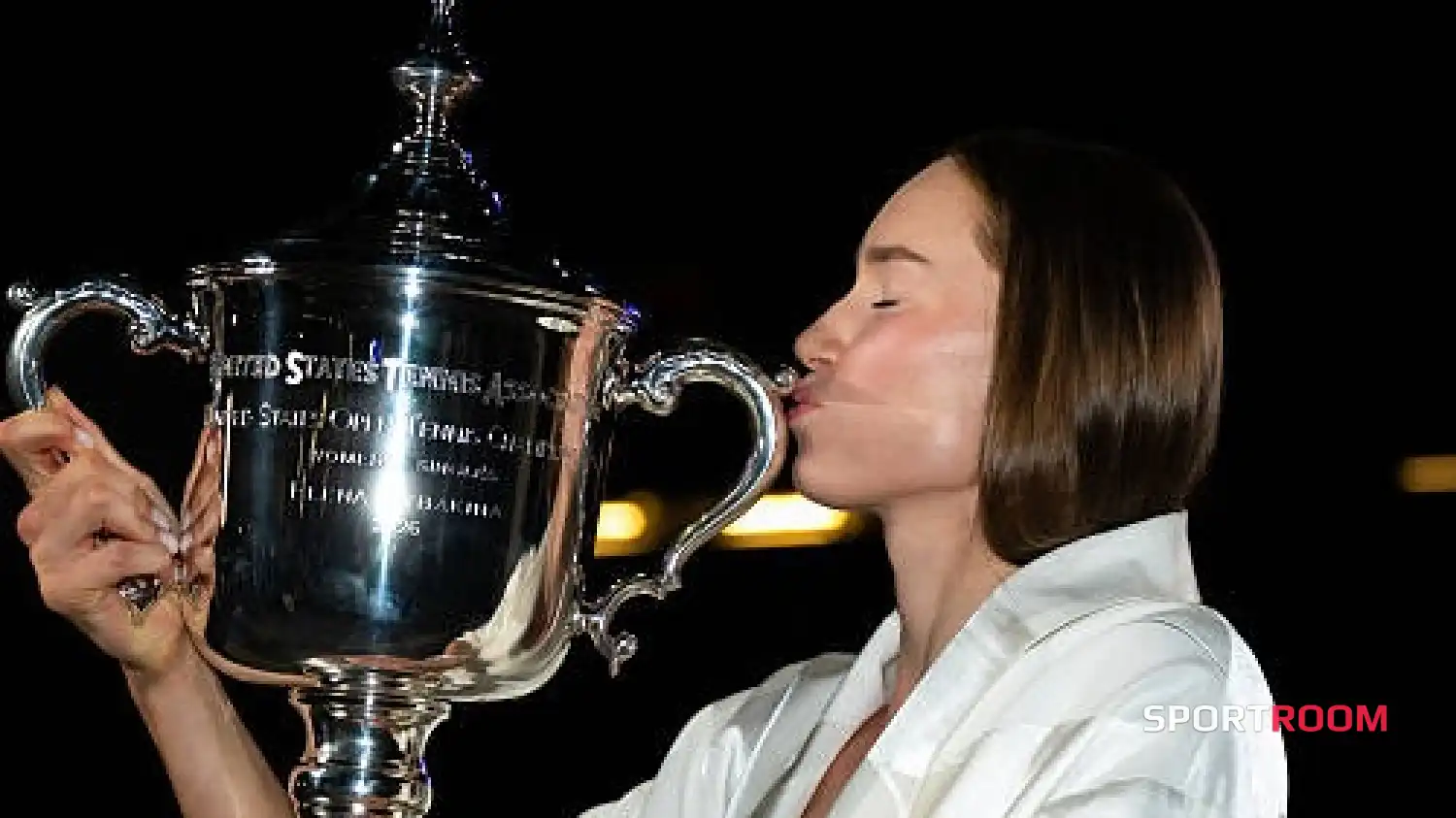 Денис Казанский: Елена Рыбакина — әйелдер теннисіндегі ерекше чемпион