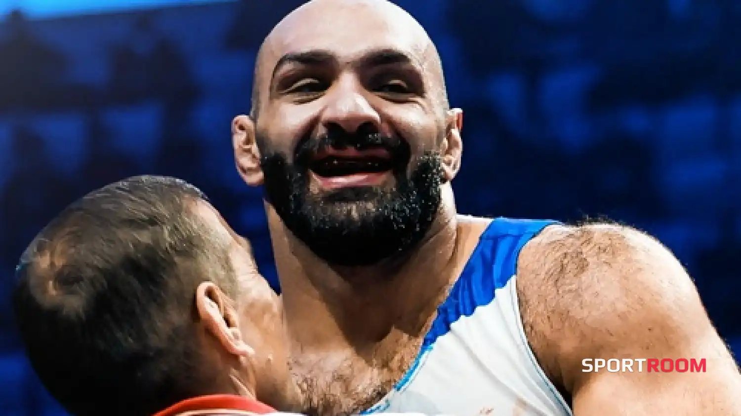 Артур Саргсян әлем және Олимпиада чемпионын жеңіп, финалға шықты